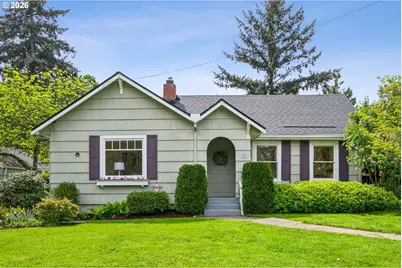 4228 NE Simpson St, Portland, OR 97218 - Photo 1