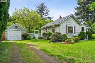 4228 NE Simpson St, Portland, OR 97218 - Photo 3