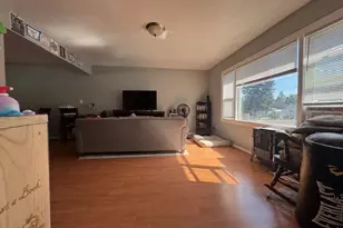 911 Division Ave, La Grande, OR 97850 - Photo 15