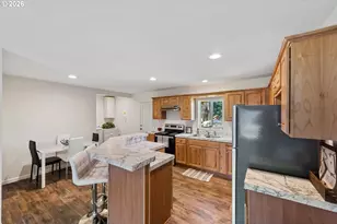 64274 Saddler Rd, Coos Bay, OR 97420 - Photo 11