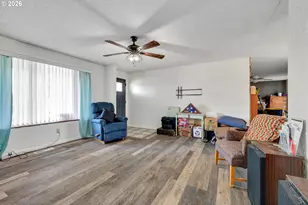 1035 SE 225th Ave, Gresham, OR 97030 - Photo 7