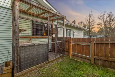 2387 Wintergreen Ave NW, Salem, OR 97304 - Photo 37