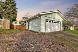 2387 Wintergreen Ave NW, Salem, OR 97304 - Photo 39