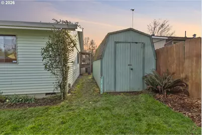 2387 Wintergreen Ave NW, Salem, OR 97304 - Photo 35