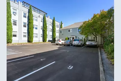1415 NE 21st Ave #11, Portland, OR 97232 - Photo 25