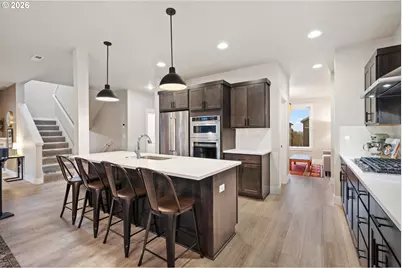 17671 SW Cobb Ln, Beaverton, OR 97007 - Photo 13