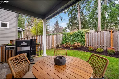 17671 SW Cobb Ln, Beaverton, OR 97007 - Photo 45