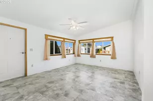 4400 Bren Space 53 Loop NE, Salem, OR 97305 - Photo 27