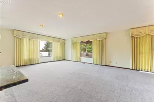 14344 NE Fremont Ct, Portland, OR 97230 - Photo 5