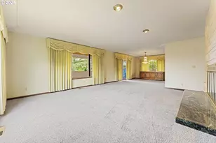 14344 NE Fremont Ct, Portland, OR 97230 - Photo 7