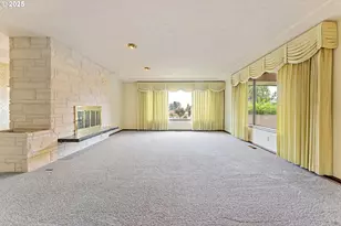 14344 NE Fremont Ct, Portland, OR 97230 - Photo 11