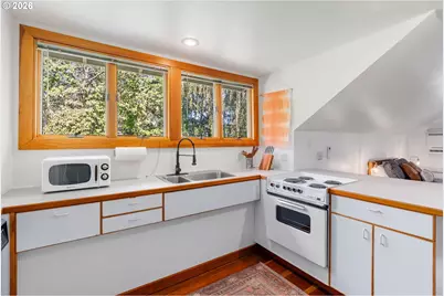 607 Cascade Ave #1 & #2, Hood River, OR 97031 - Photo 31