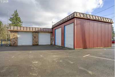 452 SE Main St, Willamina, OR 97396 - Photo 41