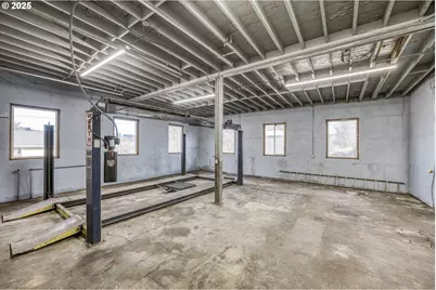 452 SE Main St, Willamina, OR 97396 - Photo 13