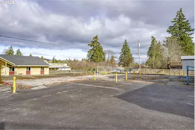 452 SE Main St, Willamina, OR 97396 - Photo 31