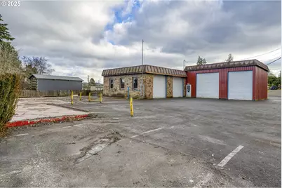 452 SE Main St, Willamina, OR 97396 - Photo 25