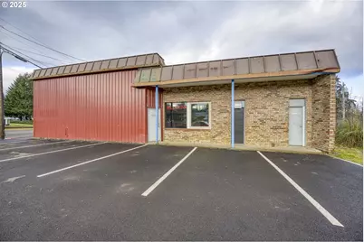 452 SE Main St, Willamina, OR 97396 - Photo 47