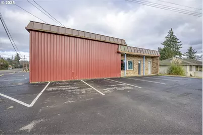 452 SE Main St, Willamina, OR 97396 - Photo 45