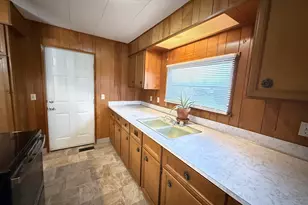 5545 43rd Way NE, Salem, OR 97305 - Photo 9