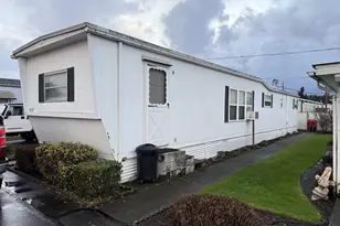 5545 43rd Way NE, Salem, OR 97305 - Photo 3