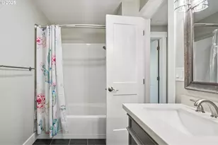 10214 NW 11th Ave, Vancouver, WA 98685 - Photo 17