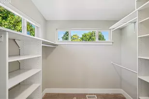 10214 NW 11th Ave, Vancouver, WA 98685 - Photo 11