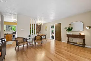 2833 NE 89th Ave, Portland, OR 97220 - Photo 11