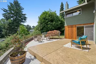 2833 NE 89th Ave, Portland, OR 97220 - Photo 7