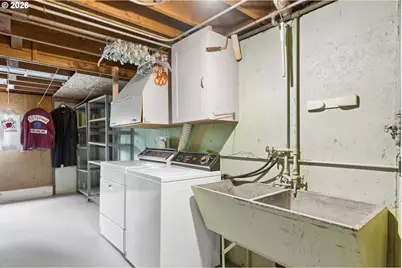 2833 NE 89th Ave, Portland, OR 97220 - Photo 41
