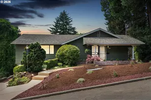 2833 NE 89th Ave, Portland, OR 97220 - Photo 3
