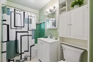 2833 NE 89th Ave, Portland, OR 97220 - Photo 33