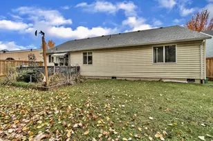 289 Harvard Dr, Woodburn, OR 97071 - Photo 17