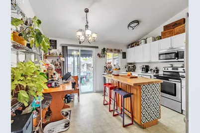 289 Harvard Dr, Woodburn, OR 97071 - Photo 5