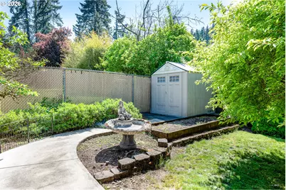 586 S 68th Pl, Springfield, OR 97478 - Photo 41