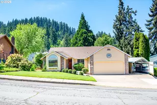 586 S 68th Pl, Springfield, OR 97478 - Photo 1