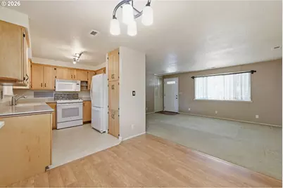 4226 Scottdale St, Eugene, OR 97404 - Photo 11