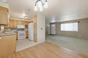 4226 Scottdale St, Eugene, OR 97404 - Photo 11
