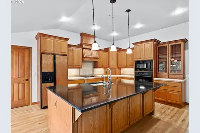 18707 NE 229th Ct, Brush Prairie, WA 98606 - Photo 7