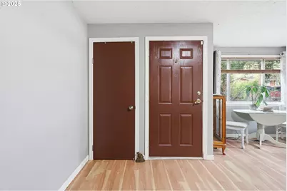 2316 SE 141st Ave, Portland, OR 97233 - Photo 5