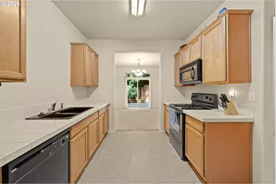 12635 SW Night Heron Ln #104, Beaverton, OR 97007 - Photo 11