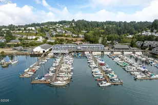 890 SE Bay Blvd., Newport, OR 97365 - Photo 29