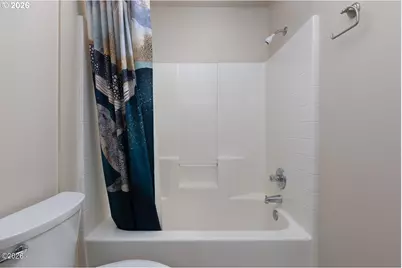 890 SE Bay Blvd #305, Newport, OR 97365 - Photo 17