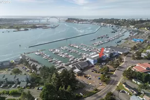 890 SE Bay Blvd., Newport, OR 97365 - Photo 25