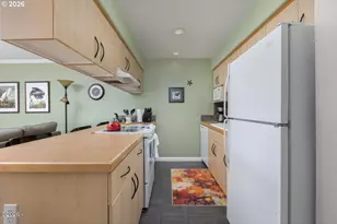 890 SE Bay Blvd., Newport, OR 97365 - Photo 11