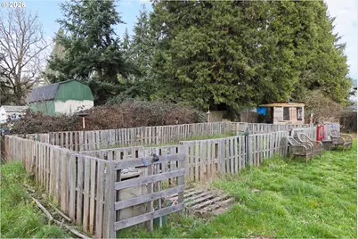 3372 Long St, Sweet Home, OR 97386 - Photo 41