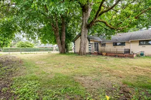 621 S 2nd St, Toledo, WA 98591 - Photo 5