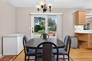1545 Cloverleaf Rd, Lake Oswego, OR 97034 - Photo 17