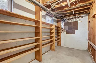 858 N 20th Way, Cornelius, OR 97113 - Photo 31