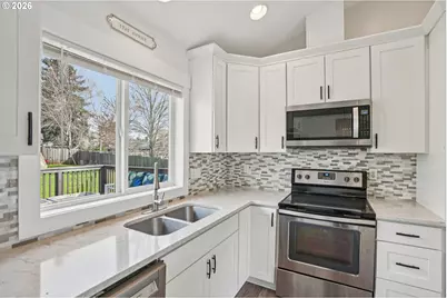 2253 Mosswood Ct, Salem, OR 97306 - Photo 11