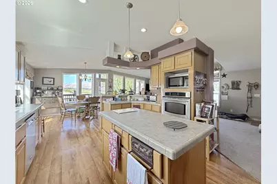 42645 Old Foothill Rd, Richland, OR 97870 - Photo 13